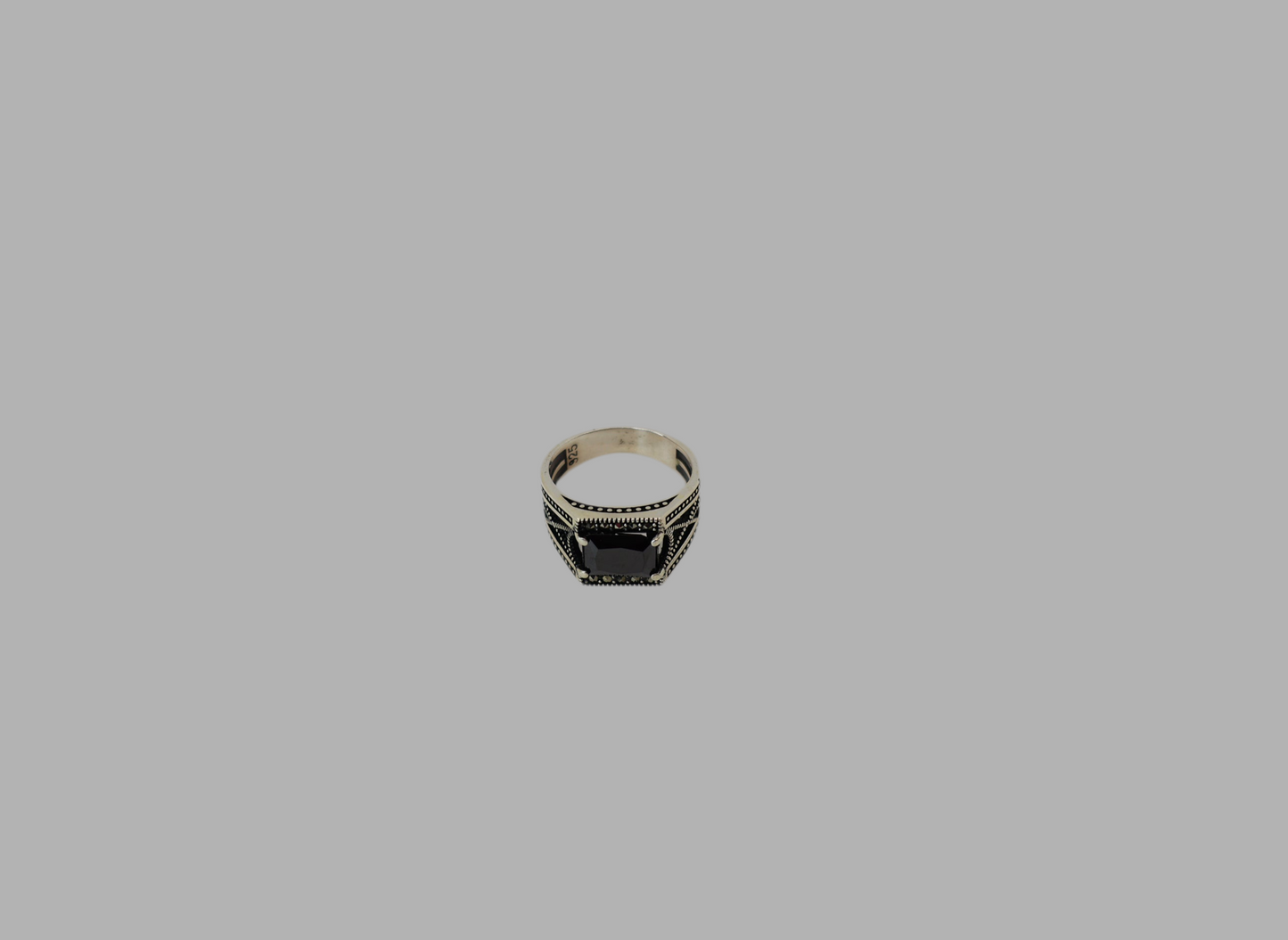 Zwarte Koning Ring