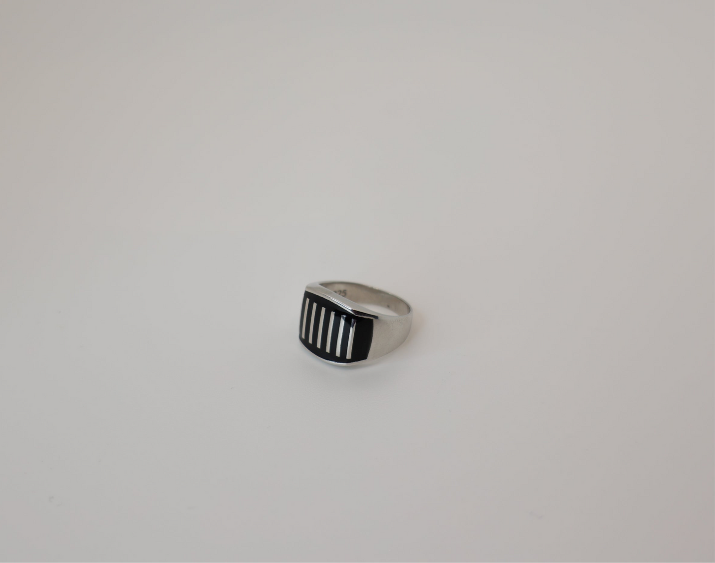 Zwarte Stijl Ring
