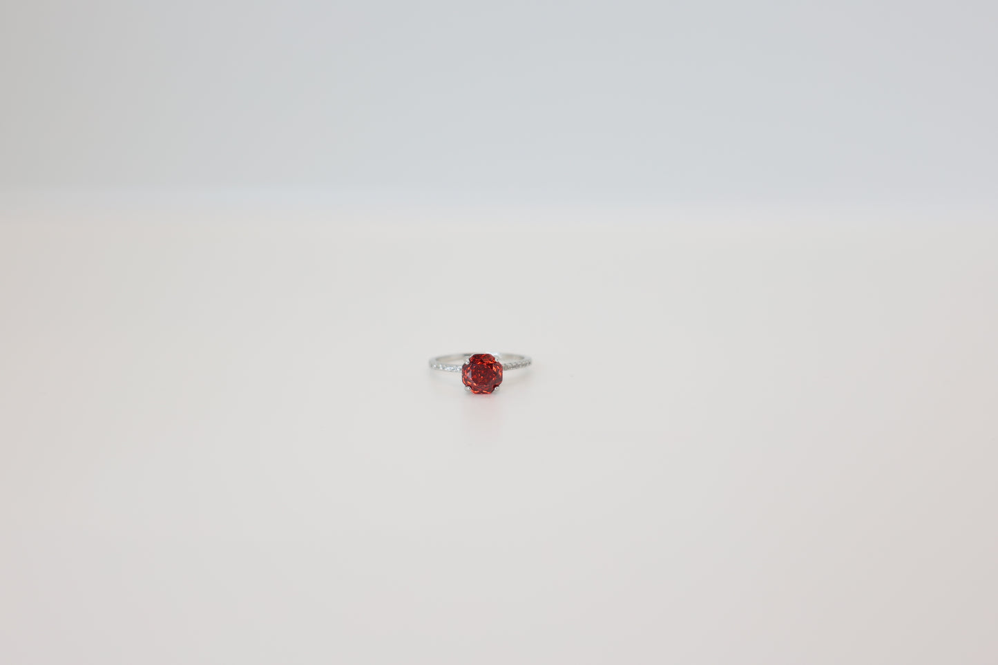 Vurige Elegantie Ring