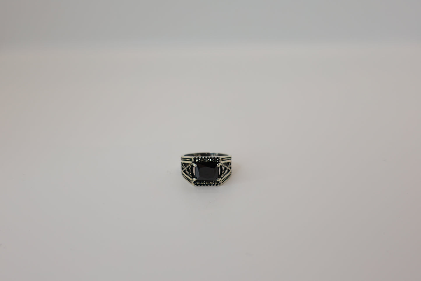 Zwarte Koning Ring