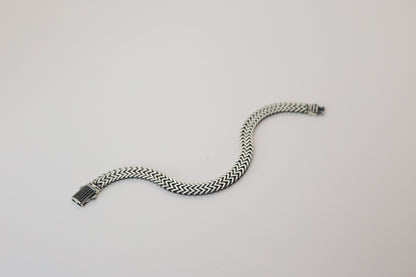 Zilveren pijl armband
